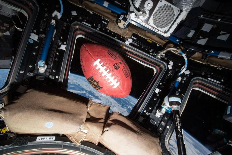 NASA, NFL Team Up to Showcase Space, Aeronautics Innovation